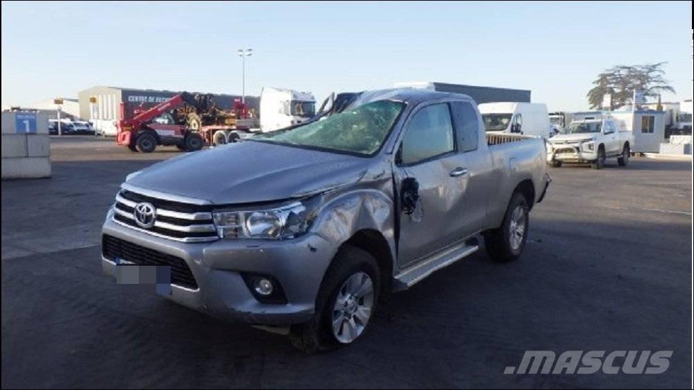 Toyota Hilux 5 Други