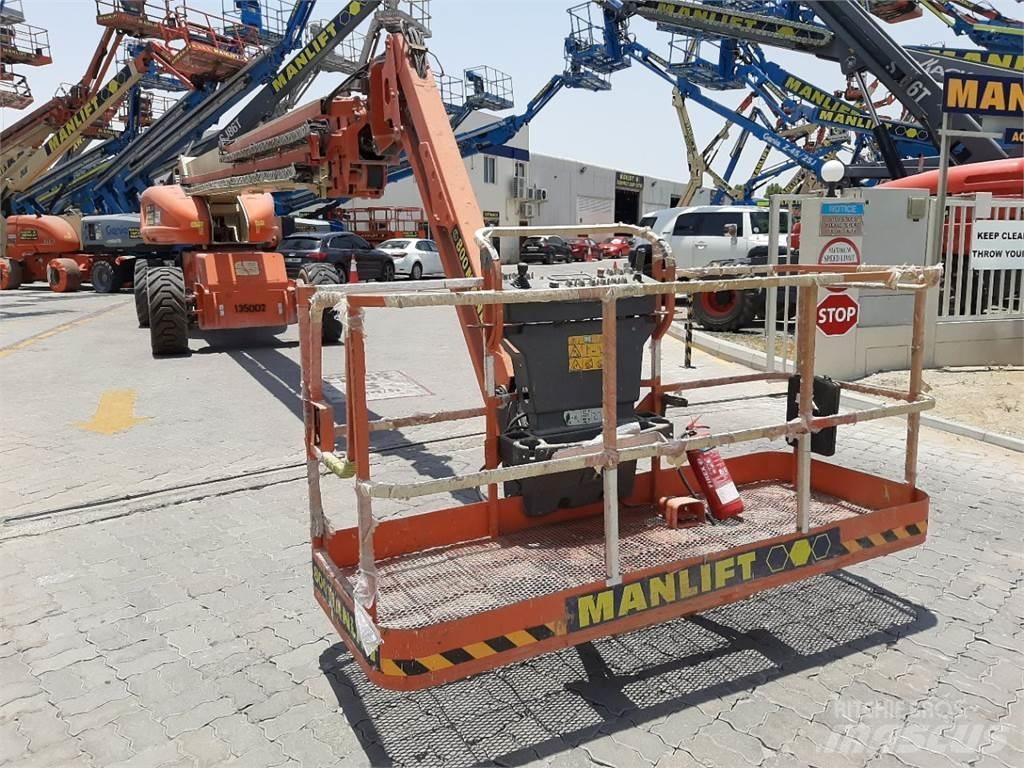 JLG 1350SJP Телескопични повдигачи
