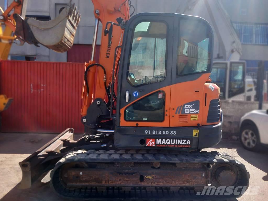 Doosan DX 85 R-3 Средни екскаватори 7т - 12т