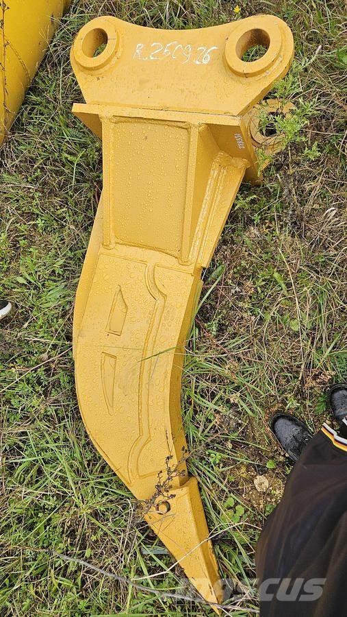 CAT 320 Други компоненти