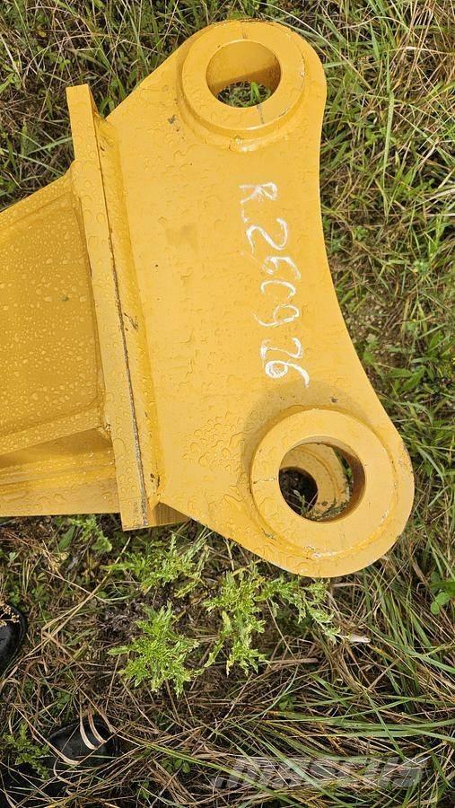 CAT 320 Други компоненти