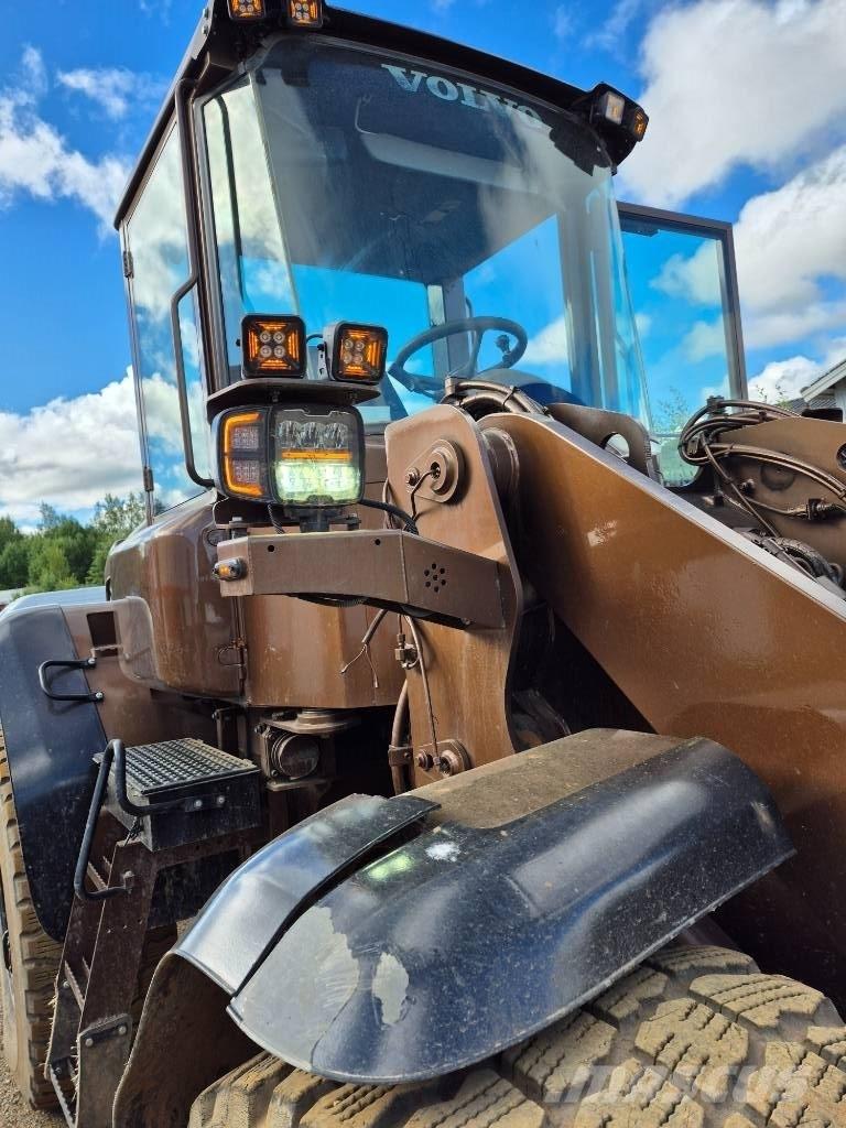 Volvo L 70 E Колесни товарачи