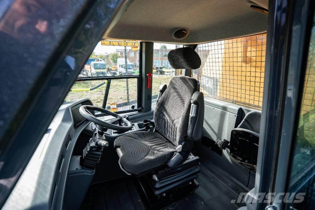 Hyundai HA 30 A Дъмпери/моторни превозни средства