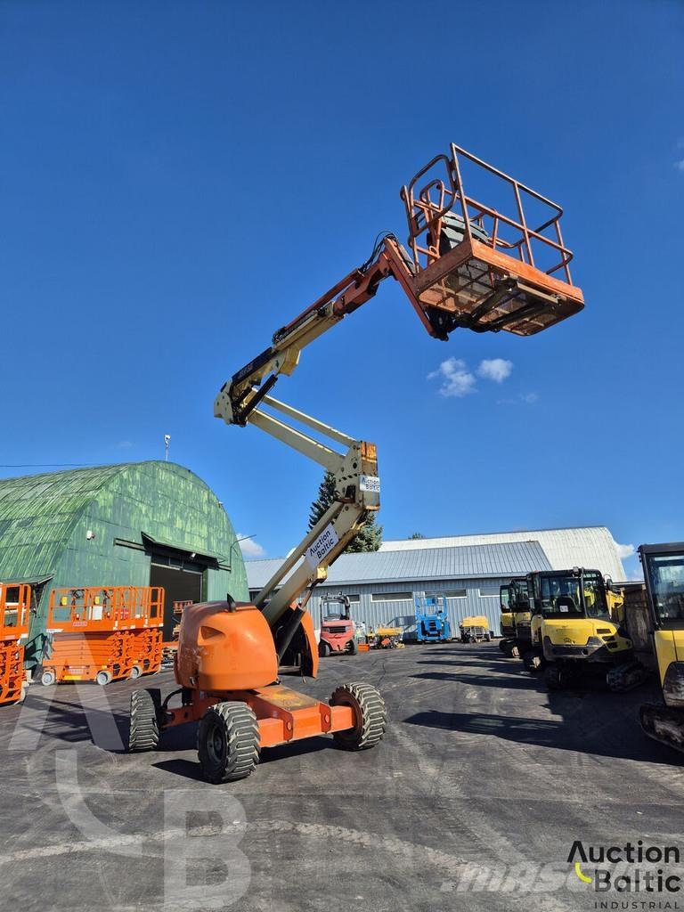 JLG 450 AJ Съчленени стрелови подемници