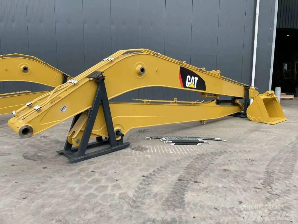 CAT 323F 15m Set Товарачи със заден ескаватор