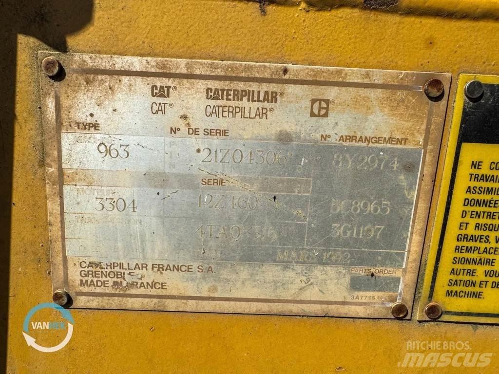 CAT 963 Верижен товарач