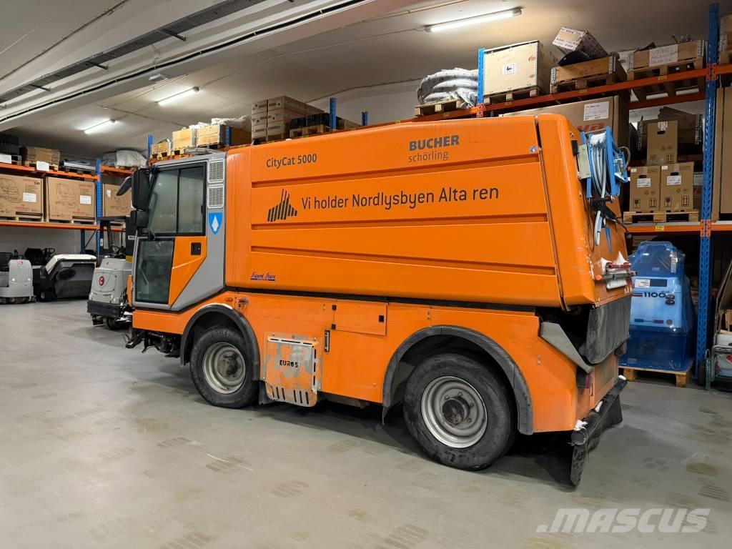 Bucher CityCat 5000 Автоматични метачки с четки
