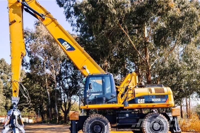 CAT M325 Мини екскаватори < 7 т