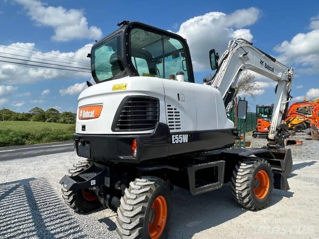 Bobcat E 55 W Колесни екскаватори