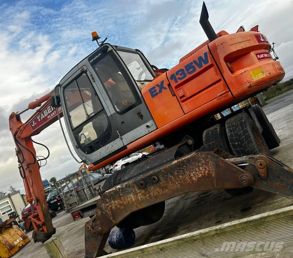 Hitachi EX 135 W Колесни екскаватори