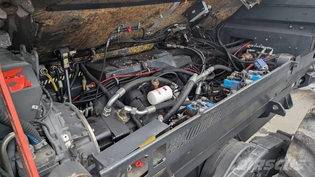 Ponsse Wisent 8W Форуардери