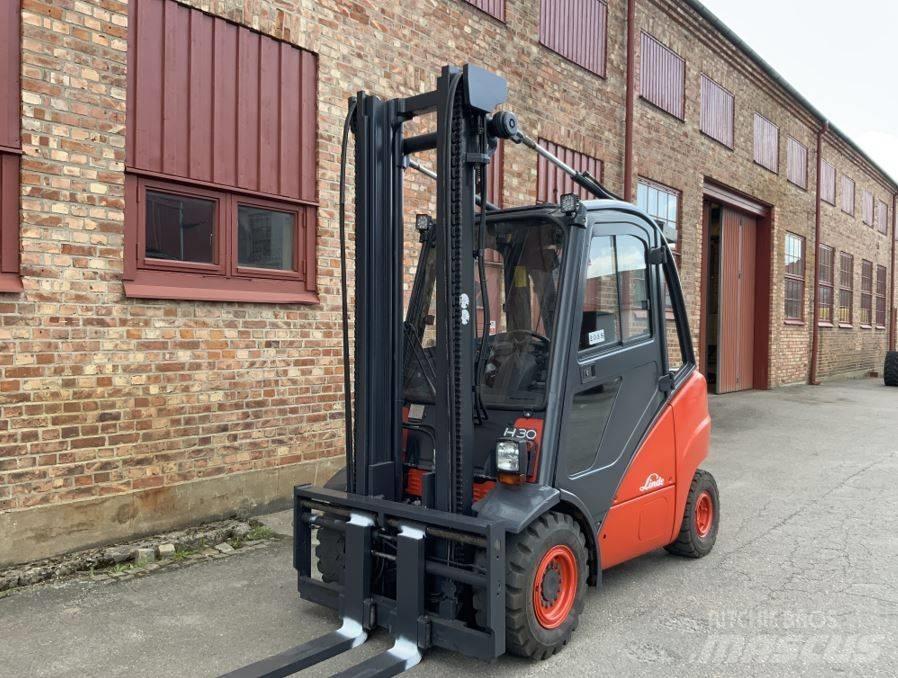 Linde H 30 D Дизелови камиони