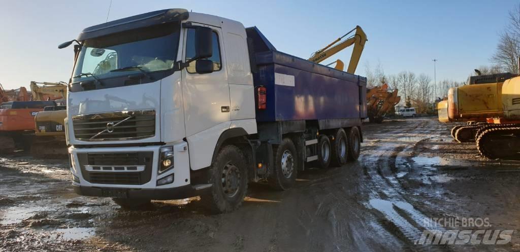 Volvo FH16 Камиони със скипов подемник