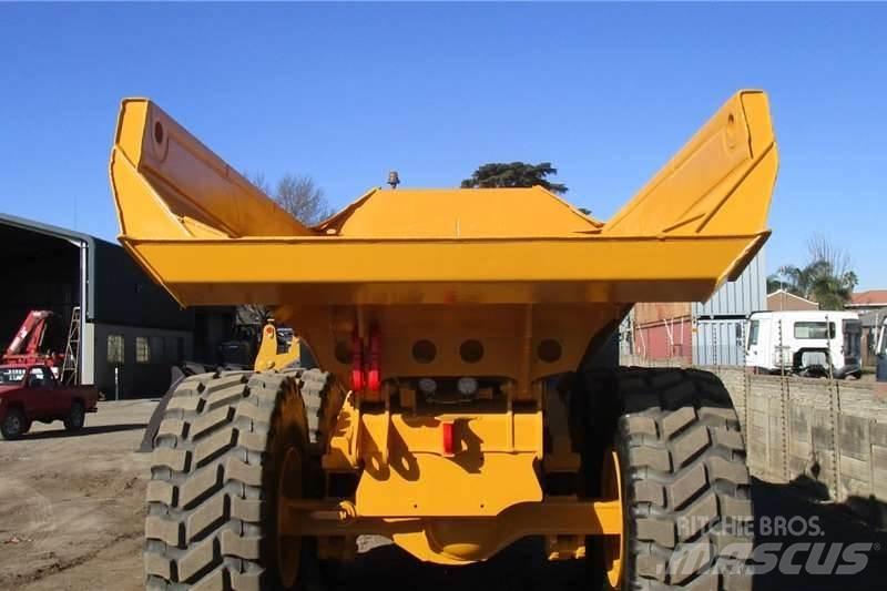 Bell B30E Дъмпери/моторни превозни средства