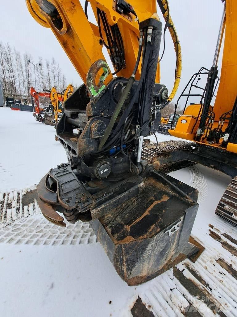 JCB JS210LC T4F Верижен екскаватор