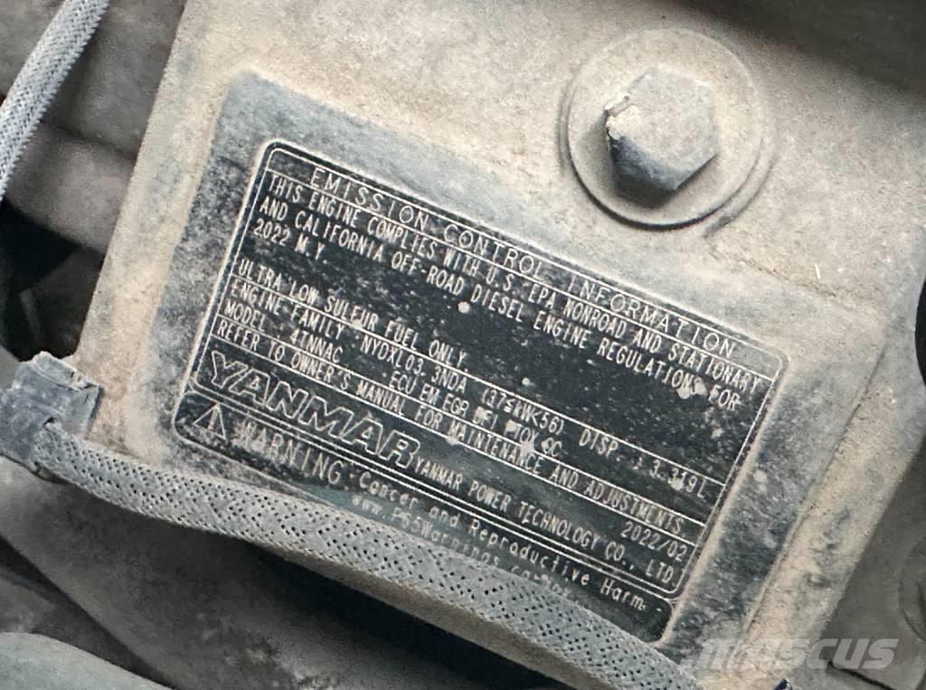 Gehl R 165 Мини товарачи
