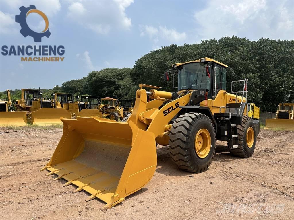SDLG 956F Колесни товарачи