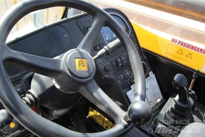 JCB 540-170 Други
