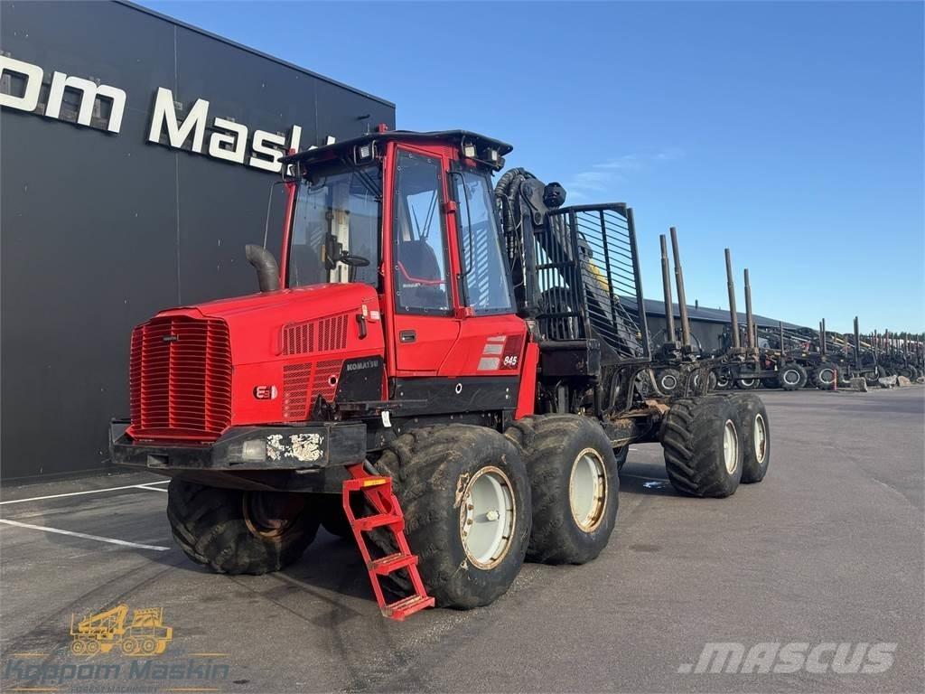 Komatsu 845 Форуардери