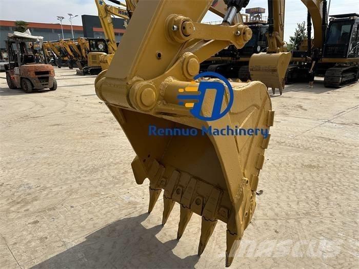 CAT 315D2GC Средни екскаватори 7т - 12т