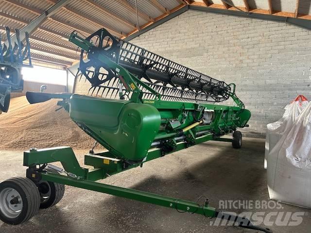 John Deere S 670 i Комбайни