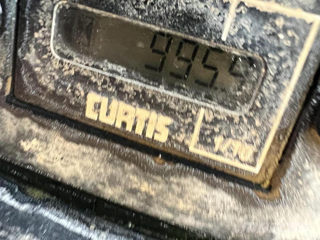 Mecalac TA3s Странични самосвали