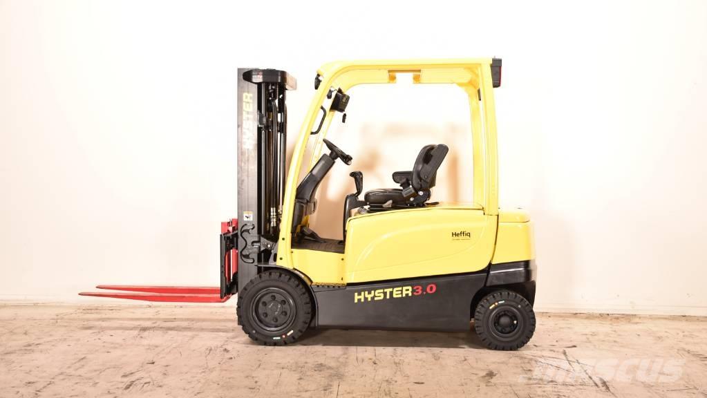 Hyster J3.0XN Електрически вилични кари-повдигачи