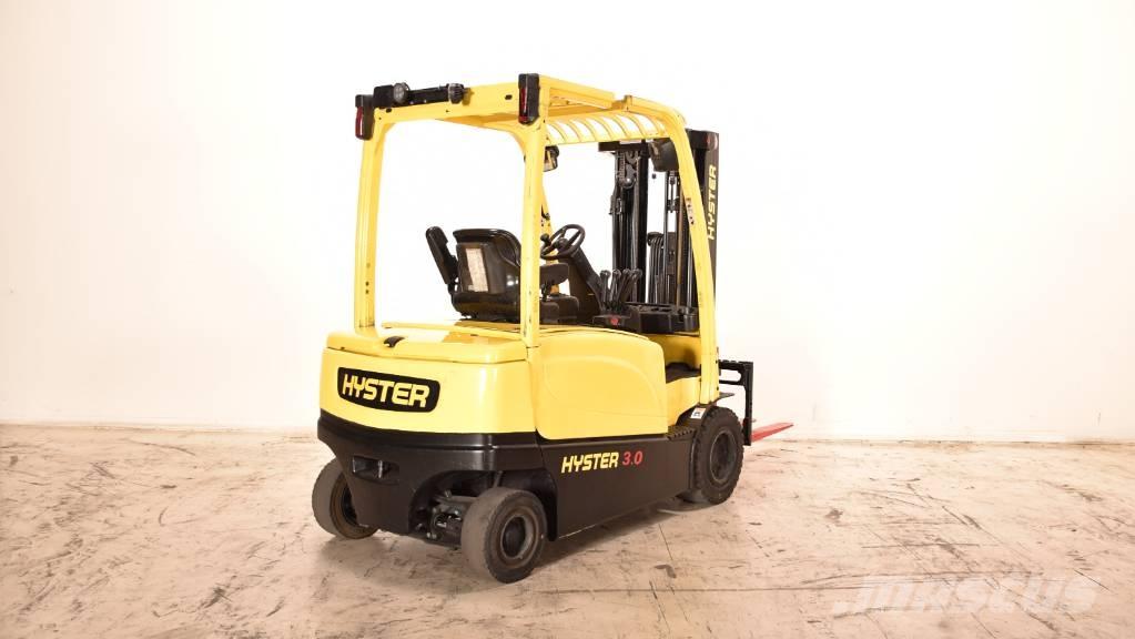 Hyster J3.0XN Електрически вилични кари-повдигачи