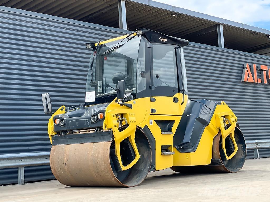 Bomag BW 151 AD-5 Двойни барабанни ролки

