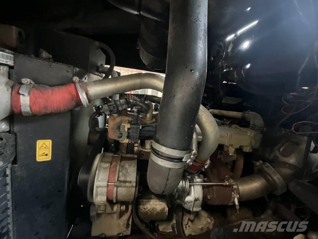 Terex TA9 Странични самосвали