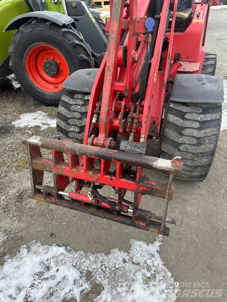 SCHAEFER 2345 Многофункционални товарачи