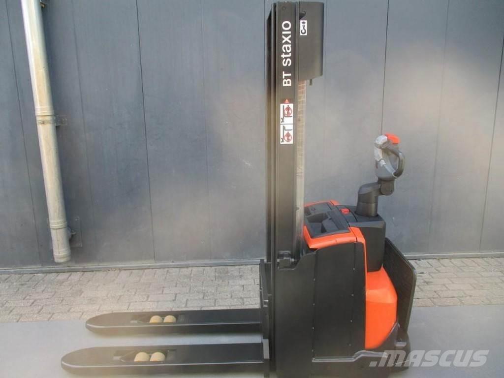 BT SWE 100 Колички високоповдигачи с теглич
