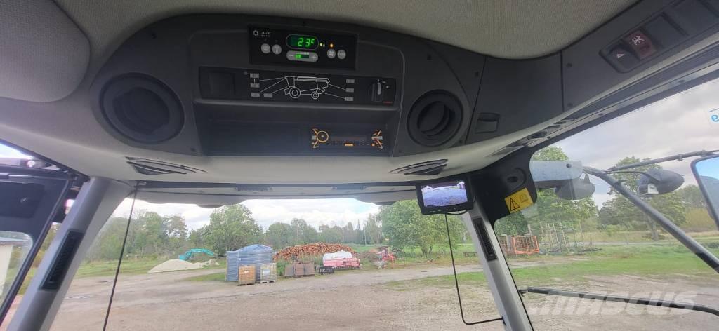 CLAAS Tucano 450 Комбайни