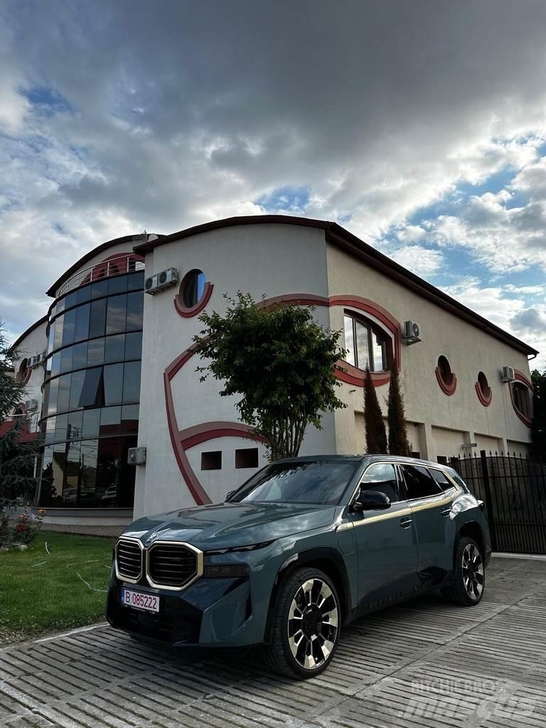 BMW XM Коли