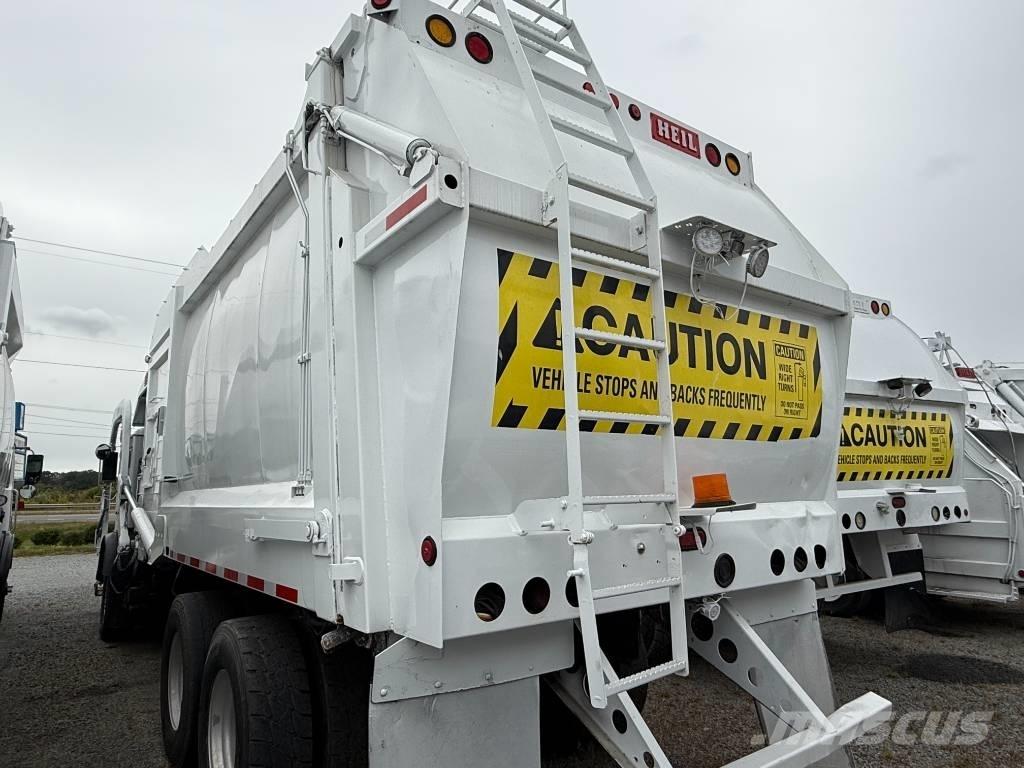 Mack MRU 613 Камиони за отпадъци