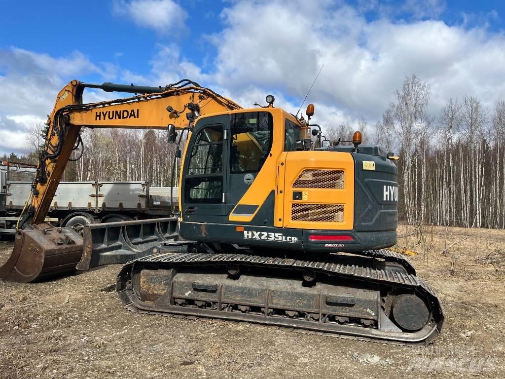 Hyundai HX 235 LCR Верижен екскаватор