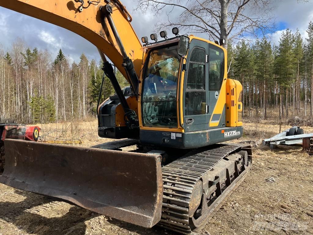 Hyundai HX 235 LCR Верижен екскаватор