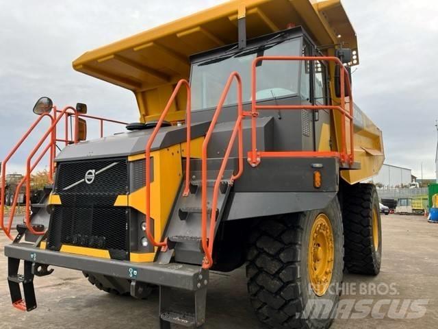 Volvo R60D Твърди самосвали
