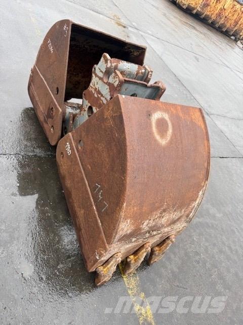 Liebherr 600 mm Куки