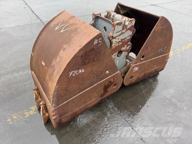 Liebherr 600 mm Куки