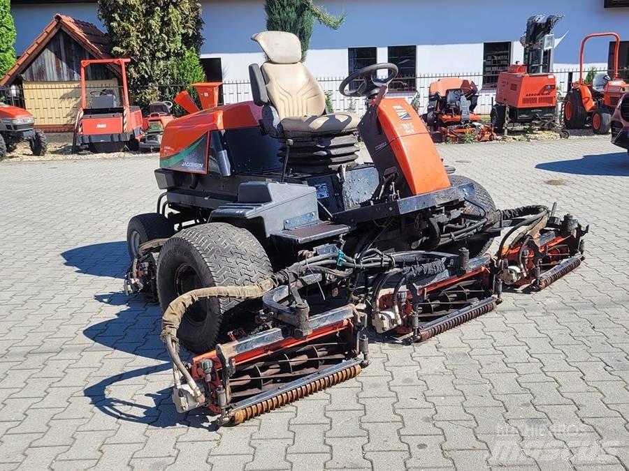 Jacobsen 305 Косачки за монтиране и теглене