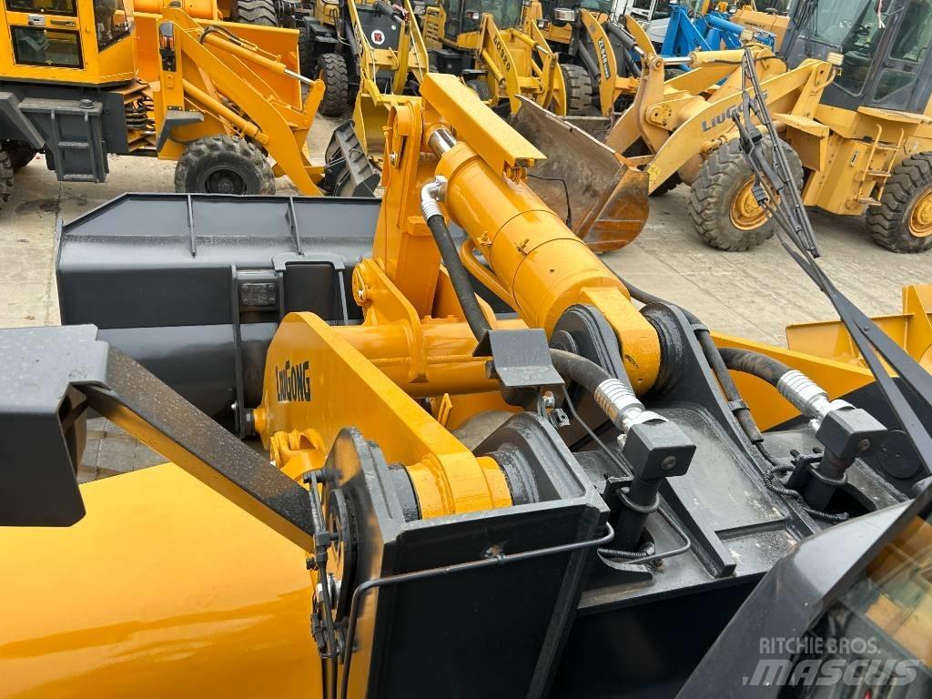 LiuGong 856H Колесни товарачи