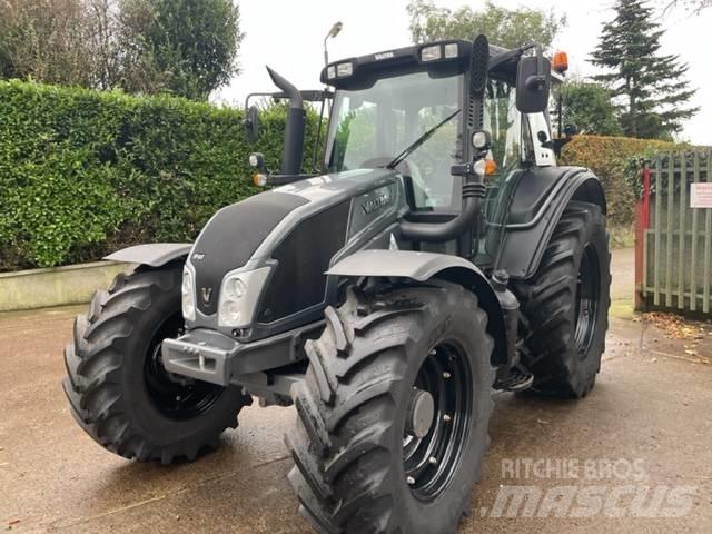 Valtra N123 HiTech-5 Трактори