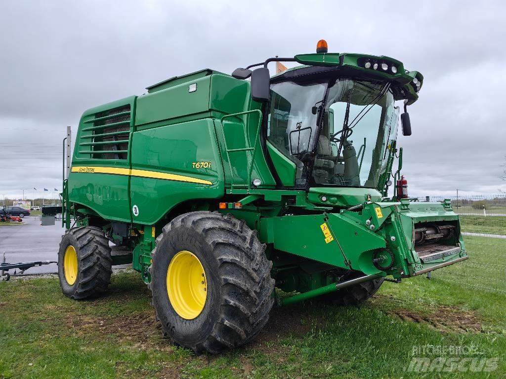 John Deere T 670 i Комбайни