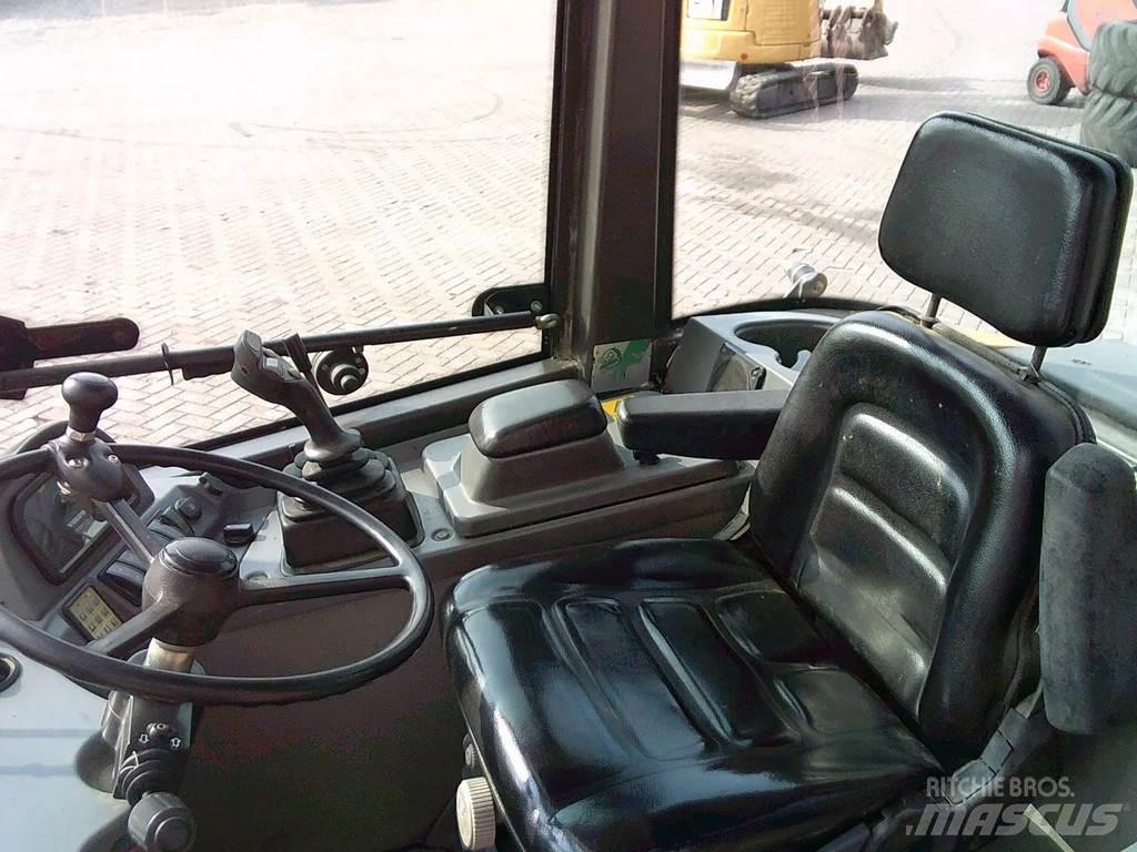 Volvo L25B Колесни товарачи