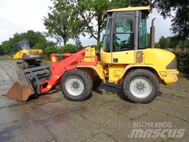 Volvo L30 Колесни товарачи