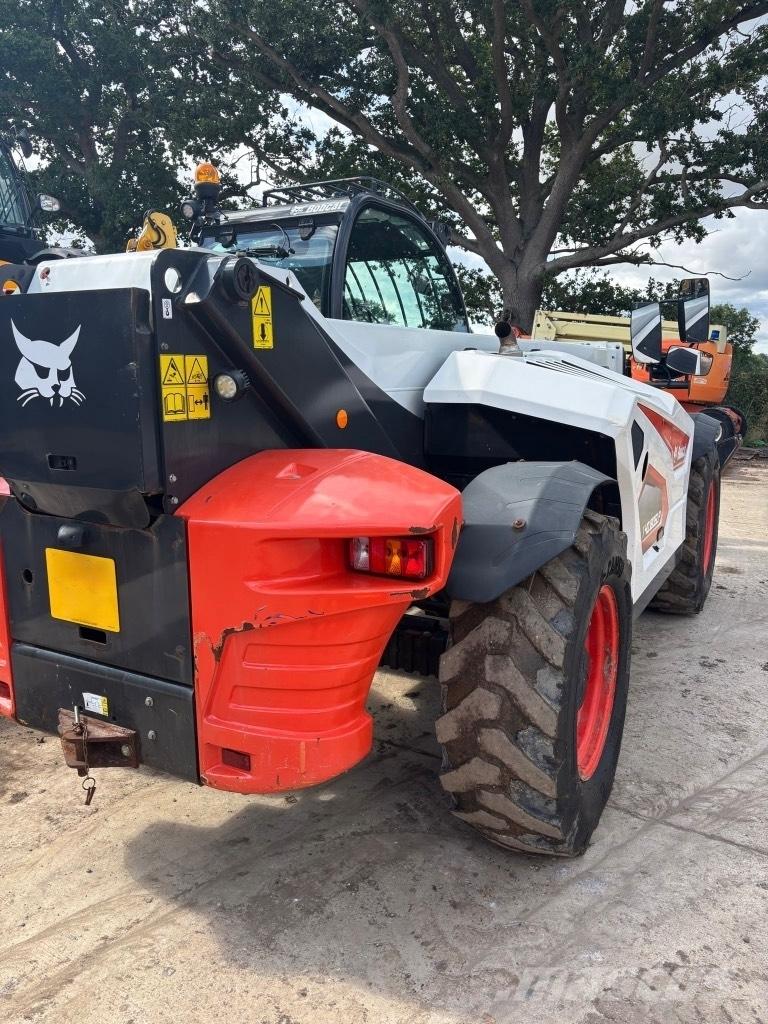 Bobcat T40.180 Телескопични товарачи