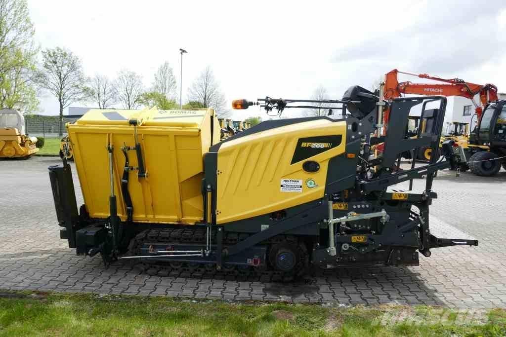 Bomag BF 200 C-2 Малки асфалтови машини
