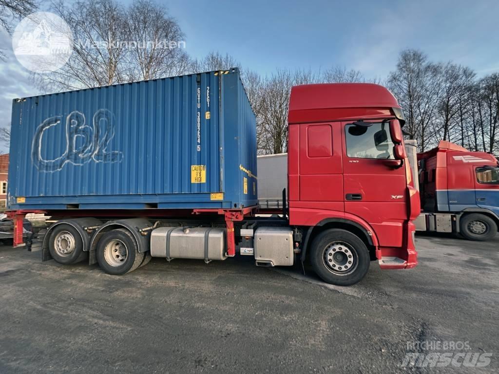 DAF XF 530 Автофургони