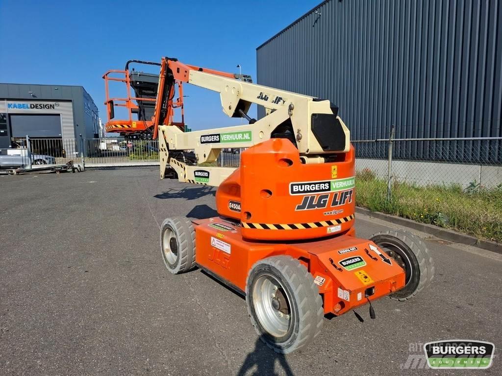 JLG E450 AJ Съчленени стрелови подемници